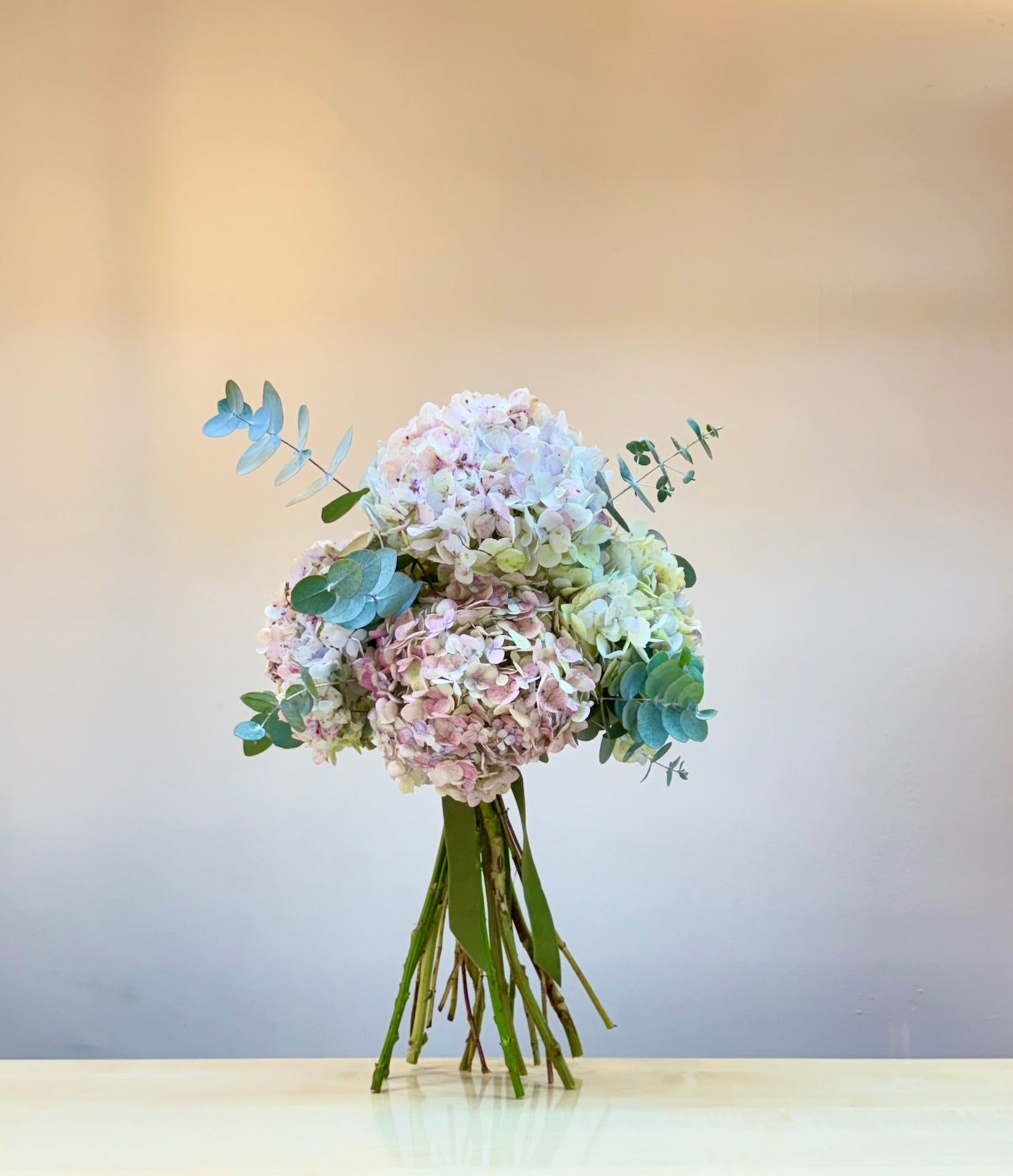 Ramo Belle Époque | Hortensias Naturales y Eucalipto